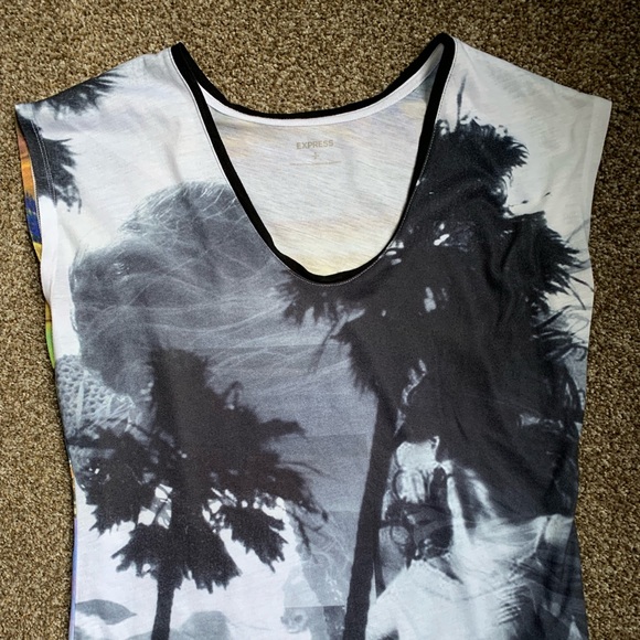 Express Summer Scene T-shirt - Picture 6 of 8
